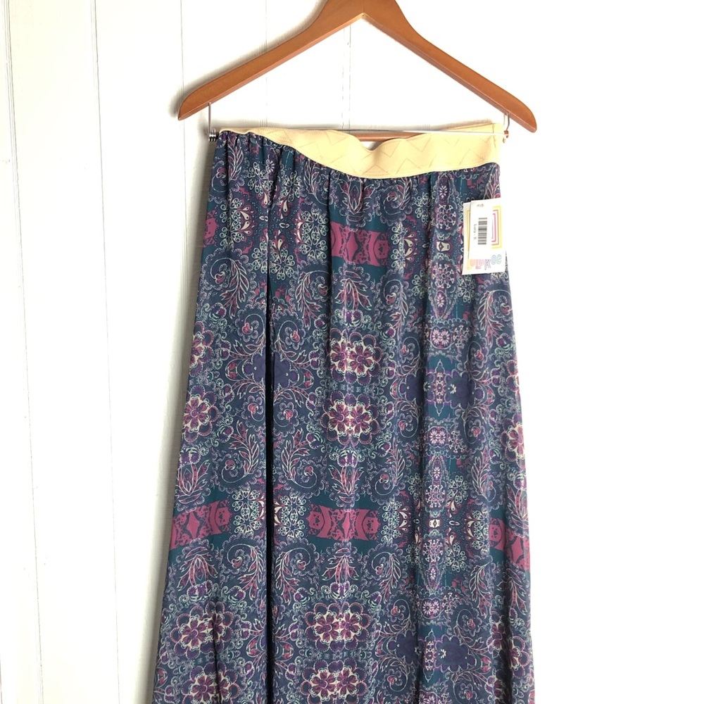 LuLaRoe Lucy